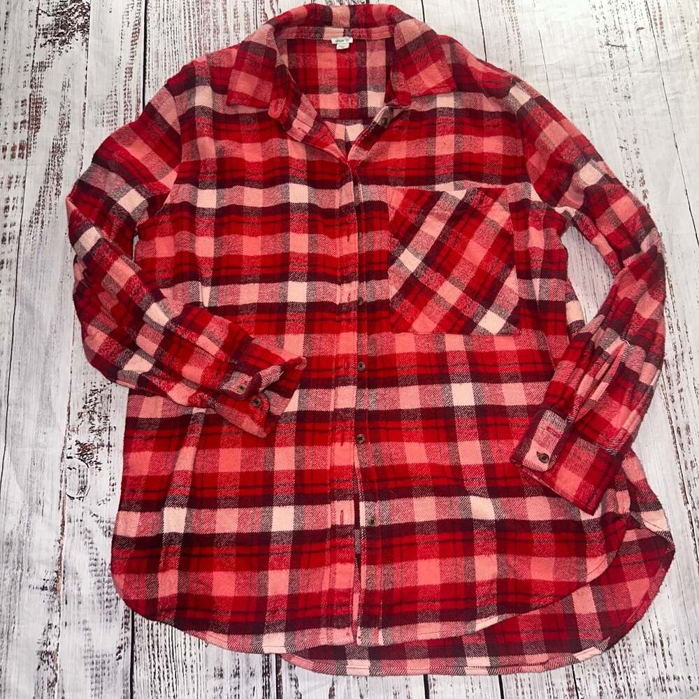 Aerie Red and White Plaid Flannel Button Down Y2K Shirt Size S